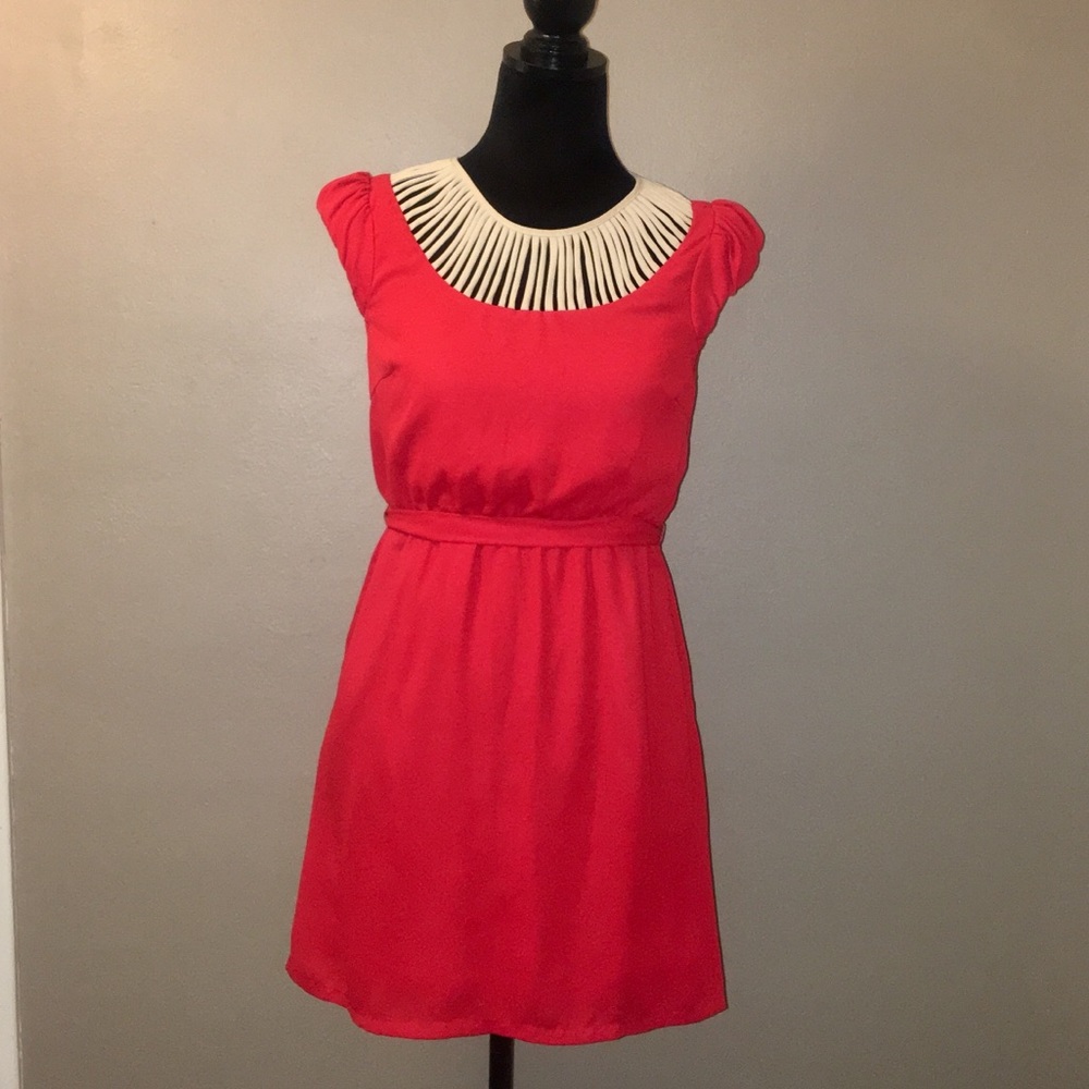 🤩🤩ModCloth Vintage Inspired Dress by Esley